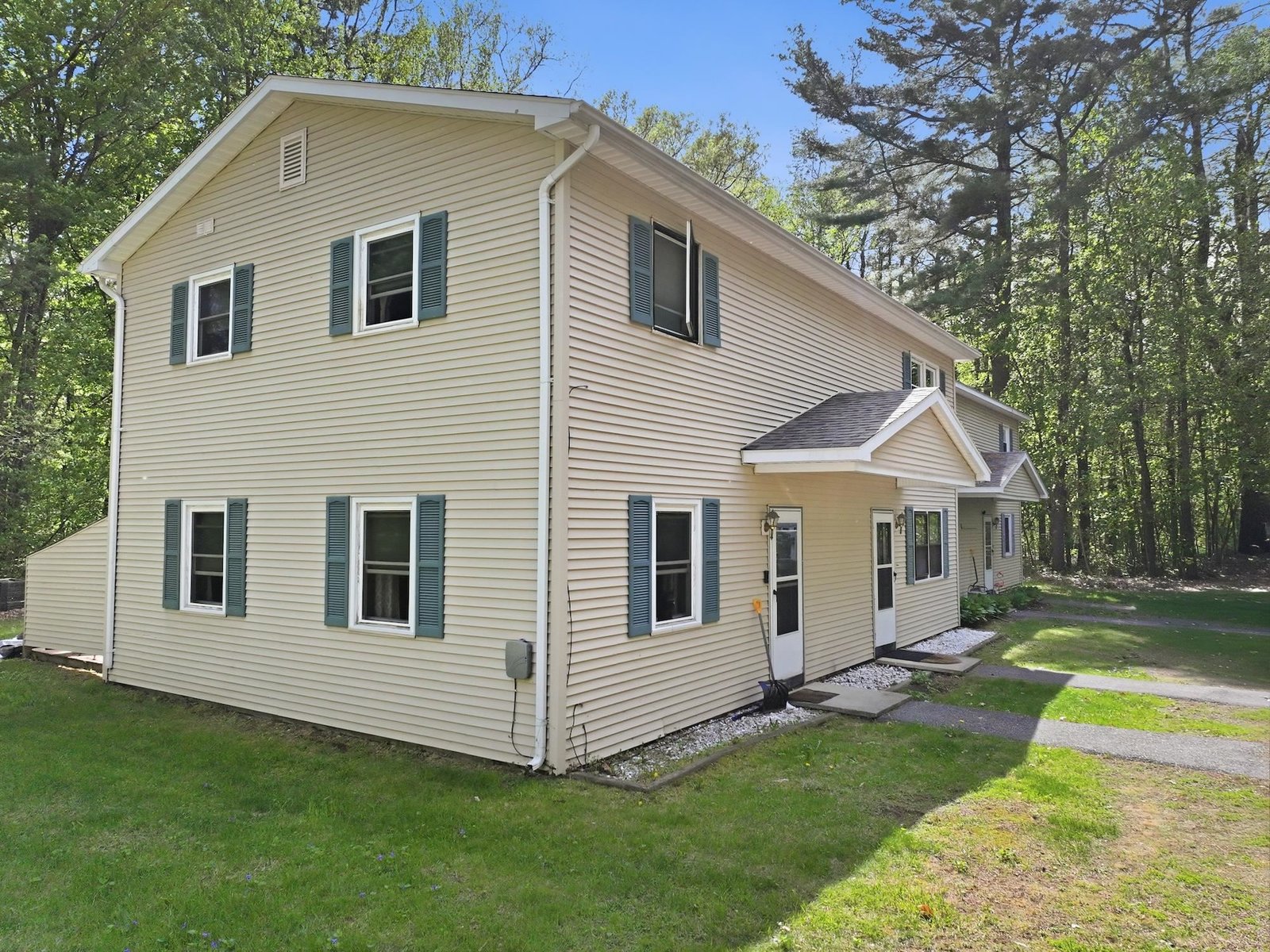 13 Kimberly Drive, Essex Junction