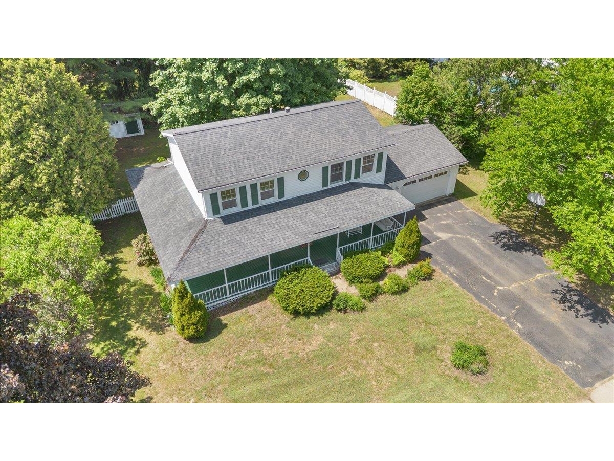 32 Countryside Drive, Essex Junction