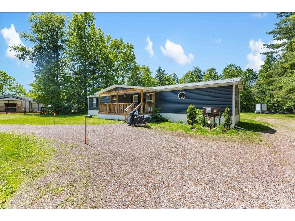 704 Bean Road, Colchester
