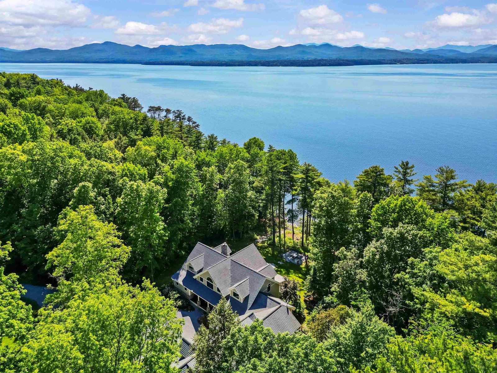 670 Spencer Farm Road, Ferrisburgh