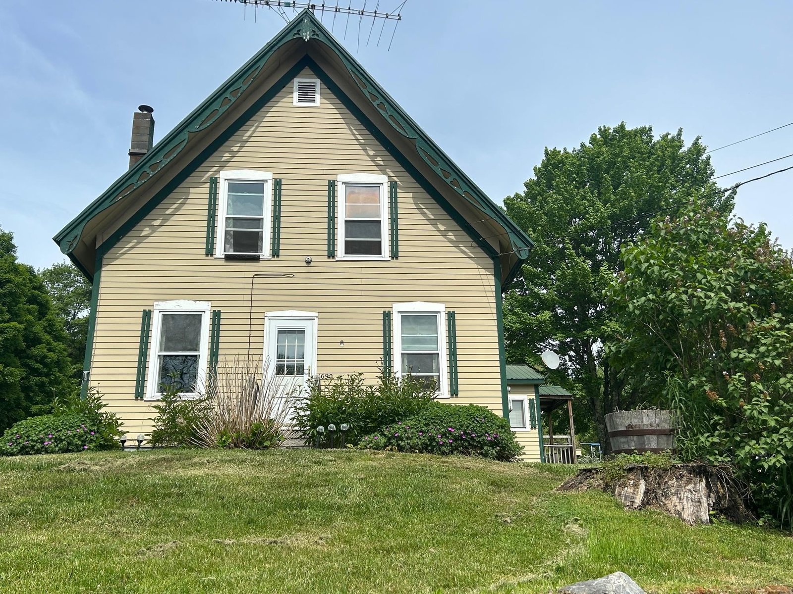 1690 Cadys Falls Road, Morristown