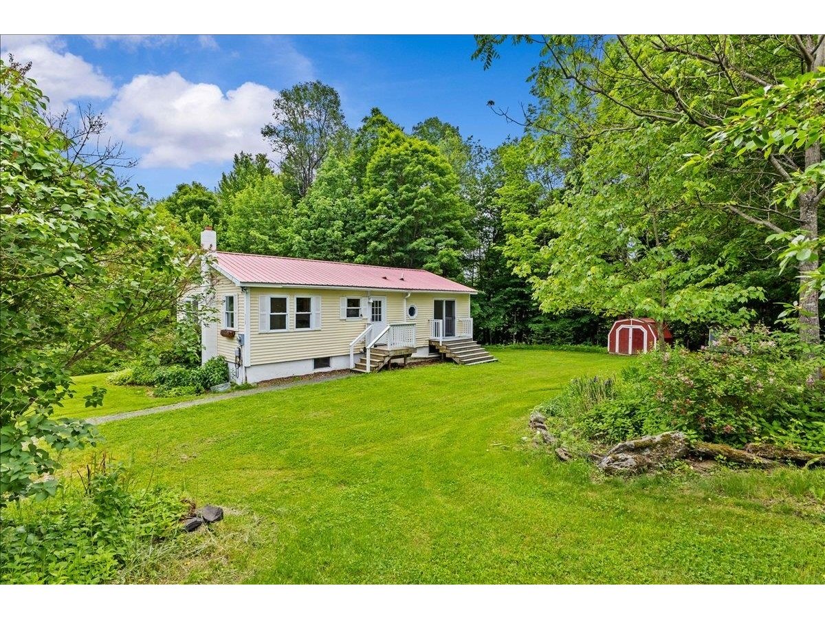 539 Spruce Haven Road, Waterbury