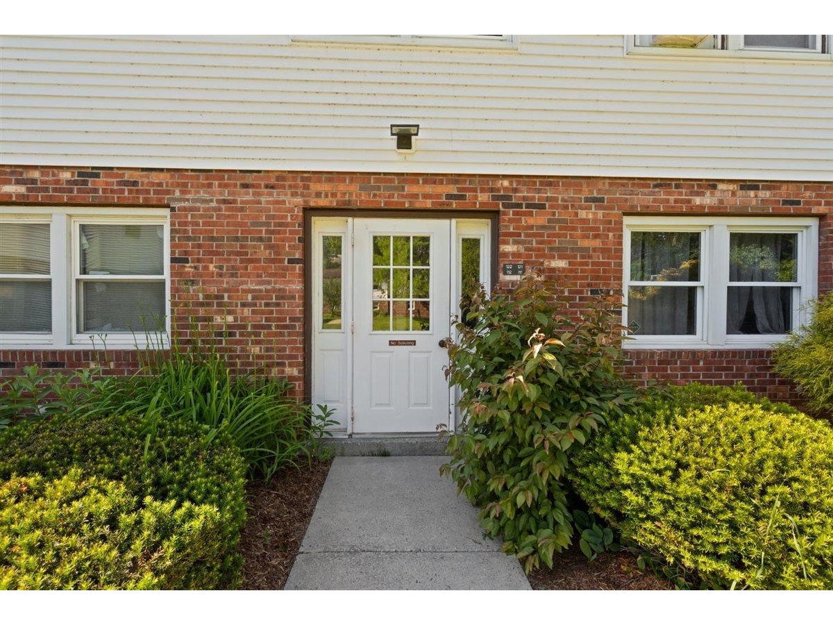 111 Sherwood Square, Essex Junction