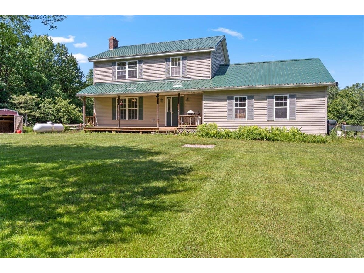82 West Street Road, Fairfax