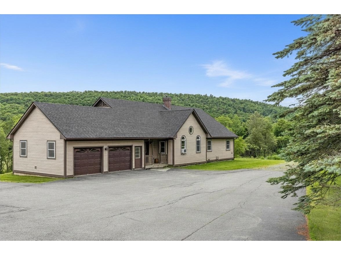 1900 VT RTE 15 Road, Wolcott