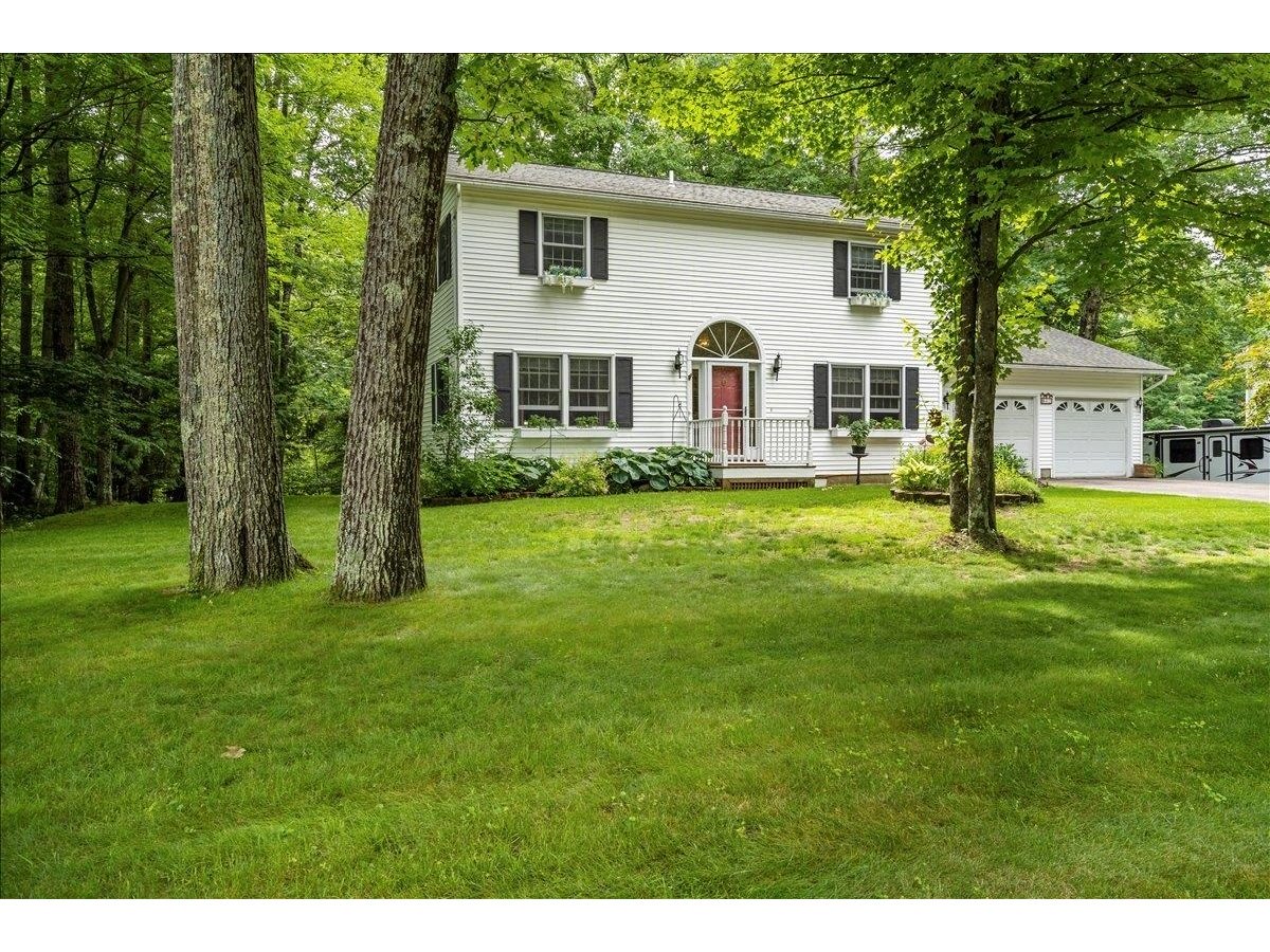 42 Deer Run, Milton