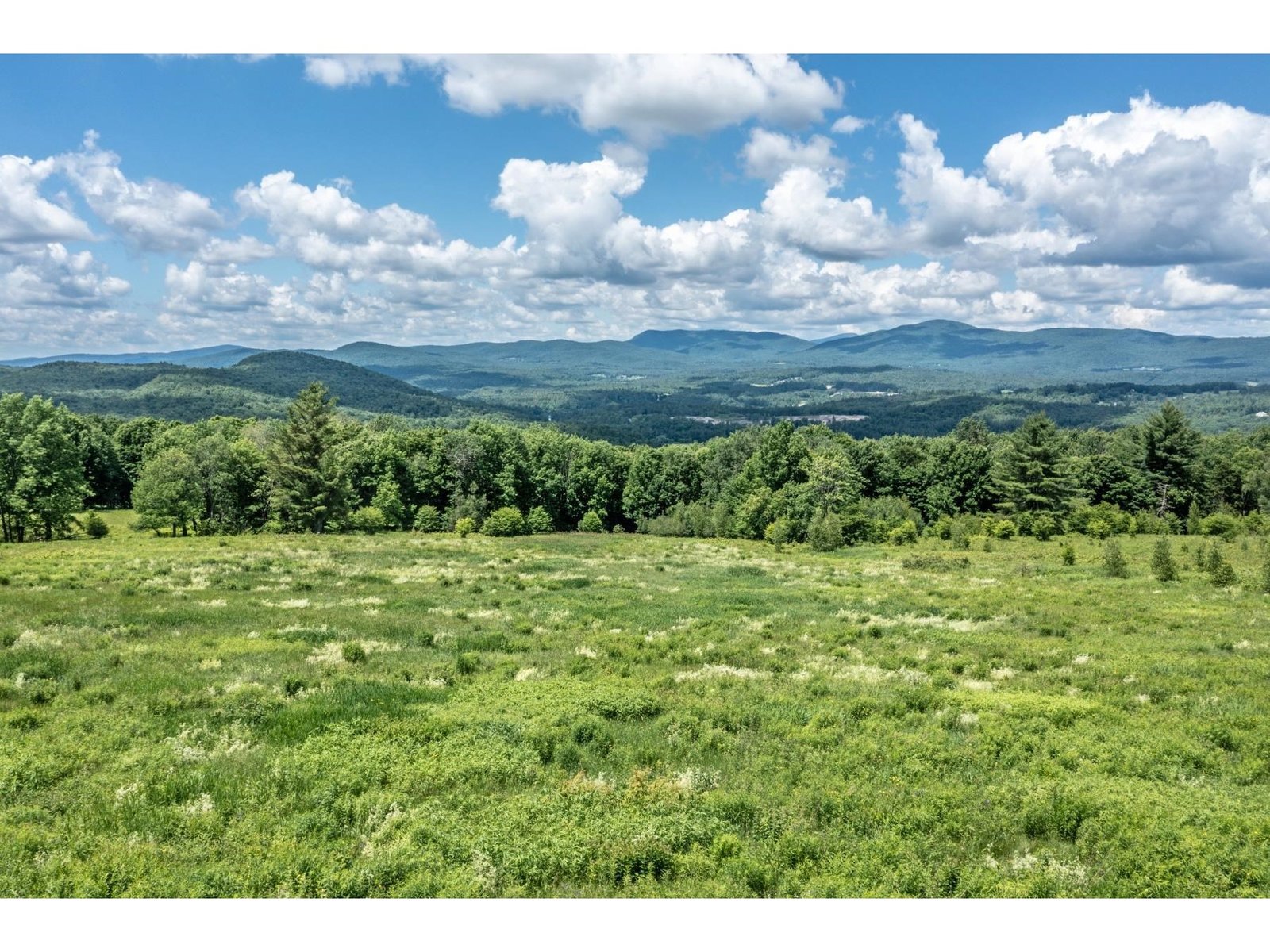 877 Grow Road, Johnson