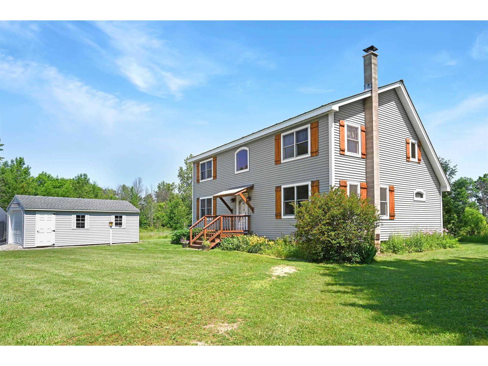 732 Station Road, North Hero
