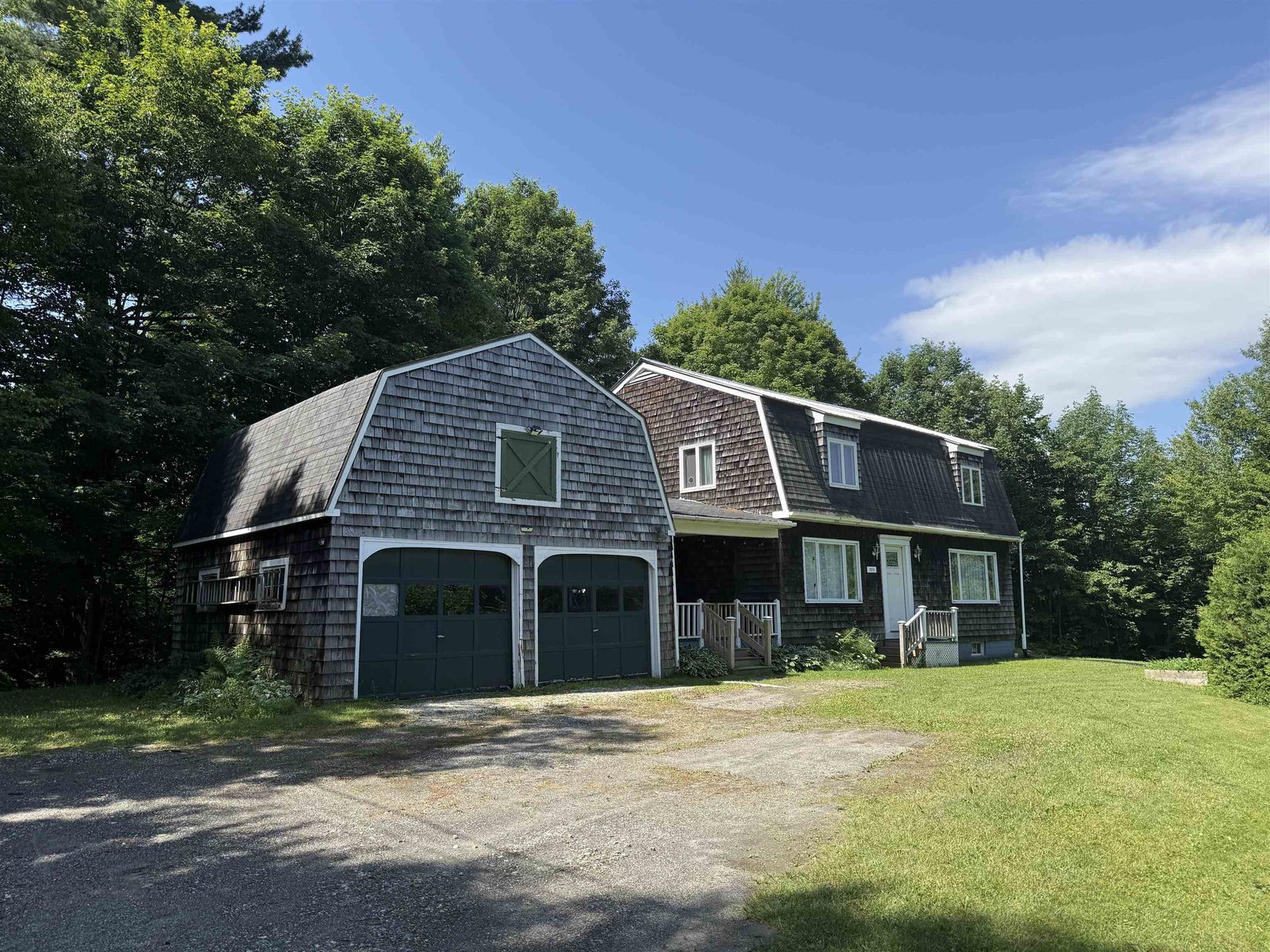 2074 Elmore Road, Morristown