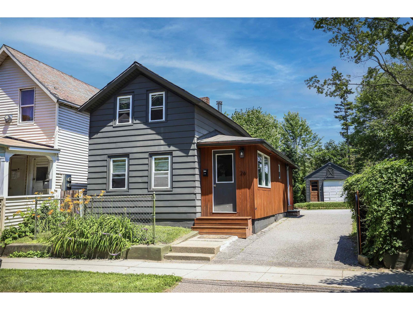 26 Rose Street, Burlington