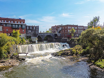 Middlebury falls